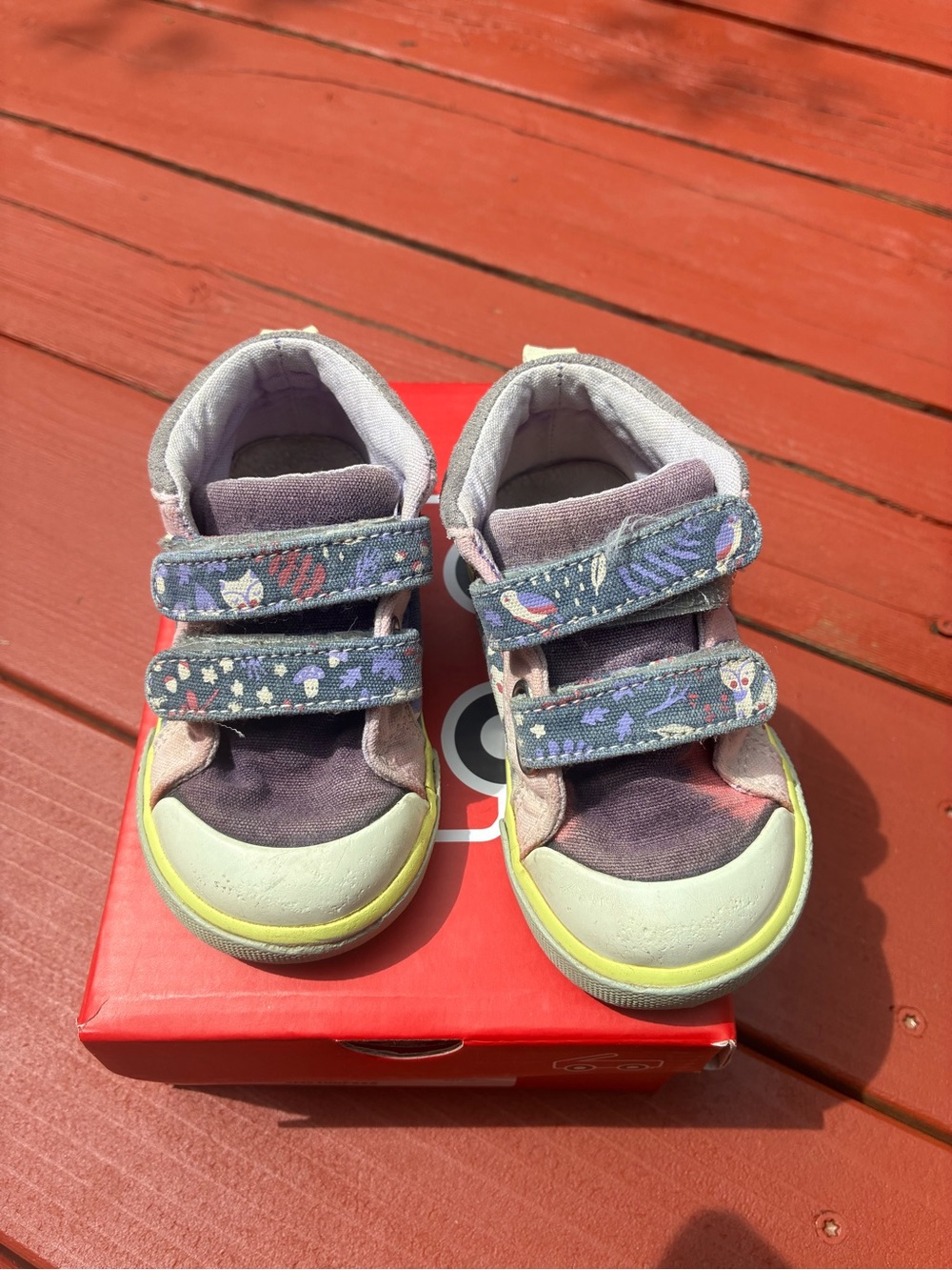 See Kai Run Toddler Purple Floral Velcro Sneakers size 6
